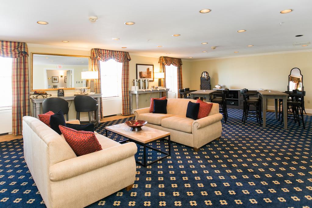 The Tidewater Inn Easton Buitenkant foto